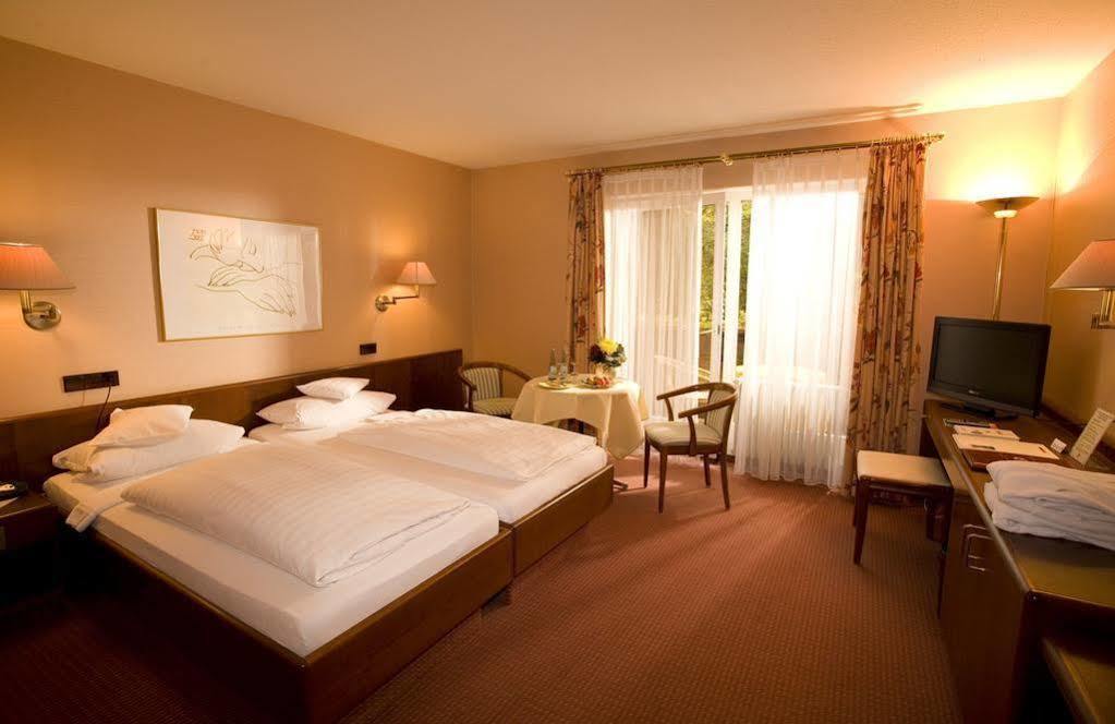 Art-Hotel Am Park Badenweiler Luaran gambar